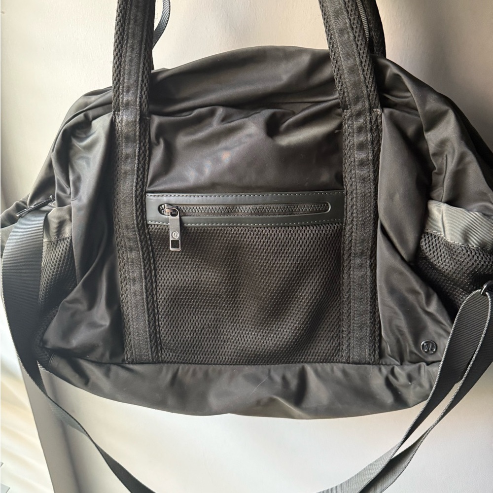 Hunter Green lulumelon gym bag